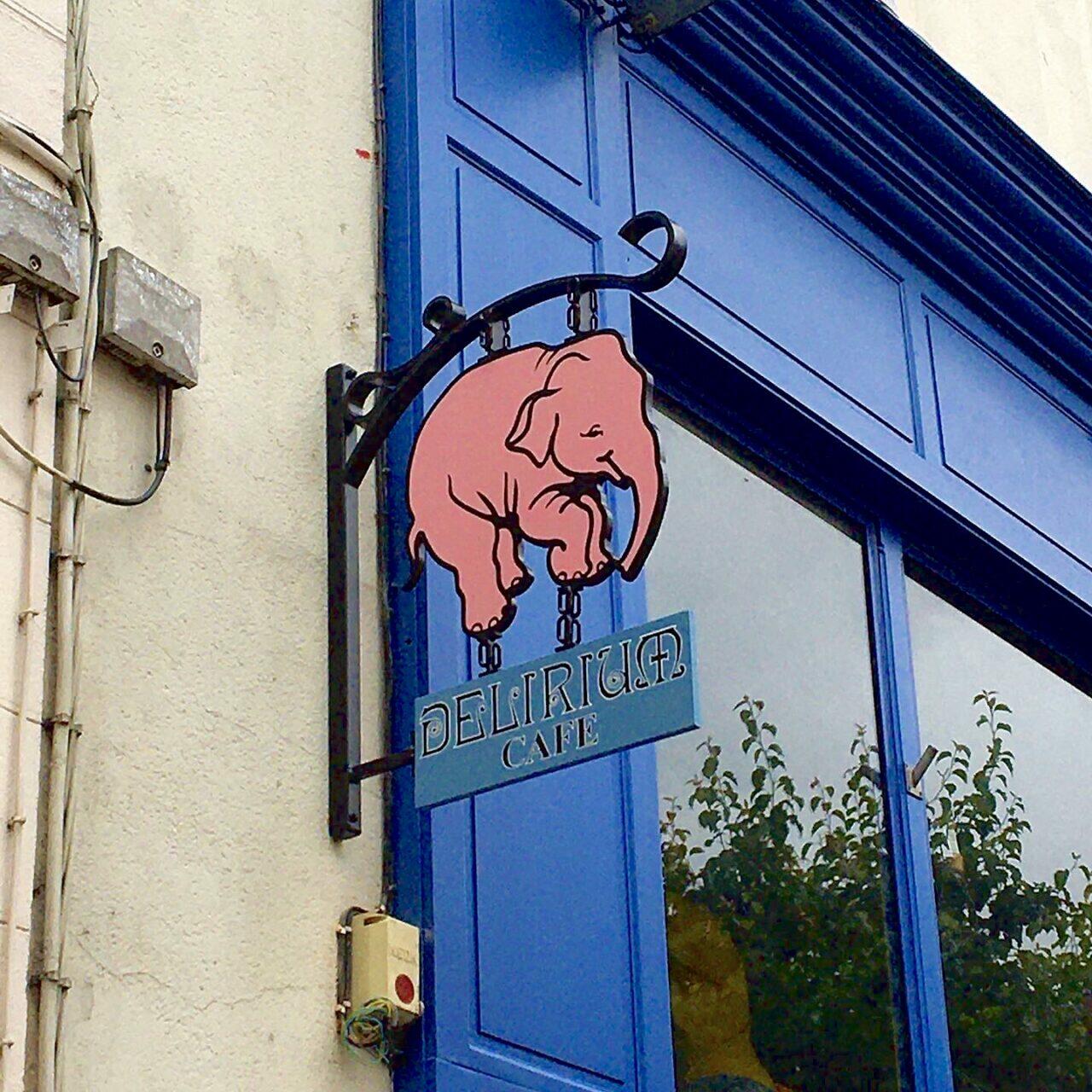 ENSEIGNE DRAPEAI PEINTE DEL LEMANS